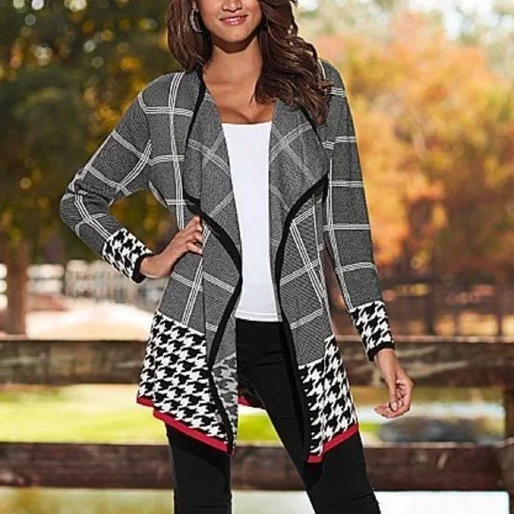 VENUS Sweaters Venus Xs Black White Red Plaid Houndstooth Knit